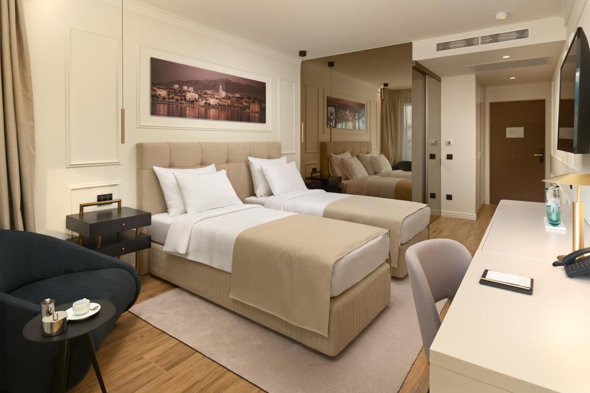 Mirari Boutique Hotel Split Exterior photo